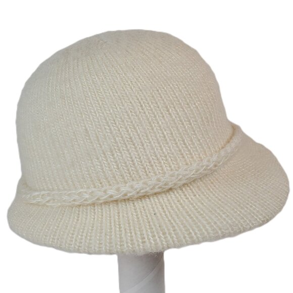 Vintage Hansen Knit Ivory Cloche Hat. 21" Circumference. - Picture 3 of 6